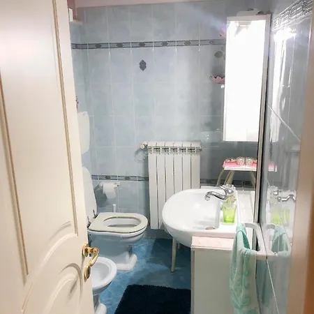 Pensionat Villa Con Stanza Relax E 2 Camere Matrimoniali *